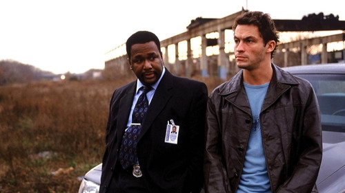 The Wire 1. Sezon 1. Bölüm – The Target