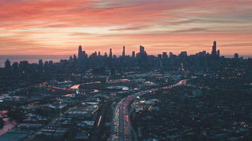 The Bear 5. Sezon 8. Bölüm – Orijinal Chicagoland Sığır Eti